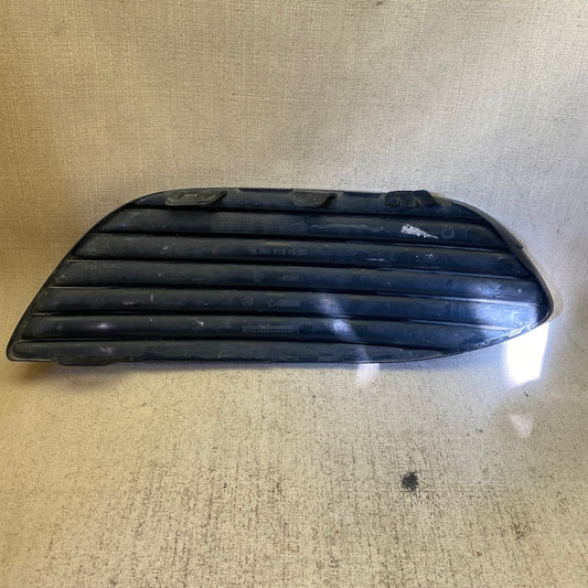 MERCEDES C W205 Sis Far Kapağı Sol A2058851523