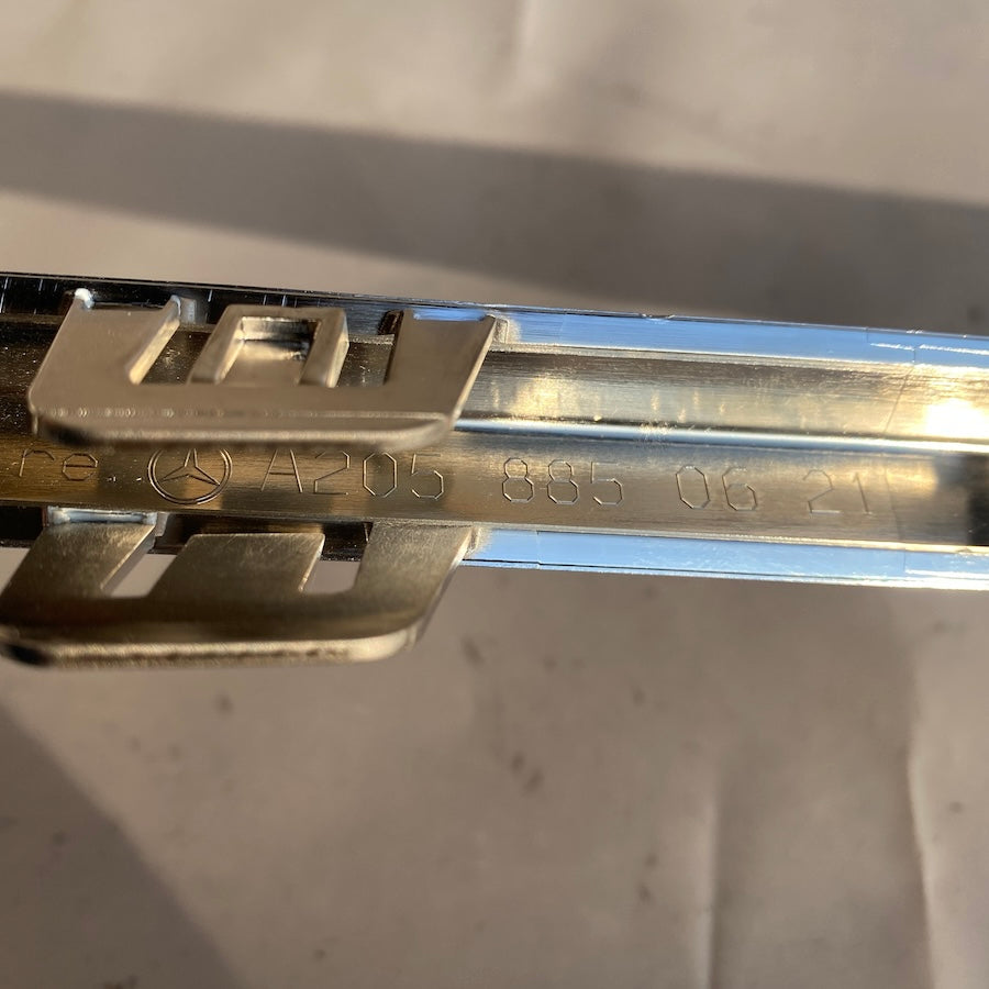 MERCEDES W215 Arka Tampon Sağ Krom Çıta A205 885 0621 En Uygun Oto Parça