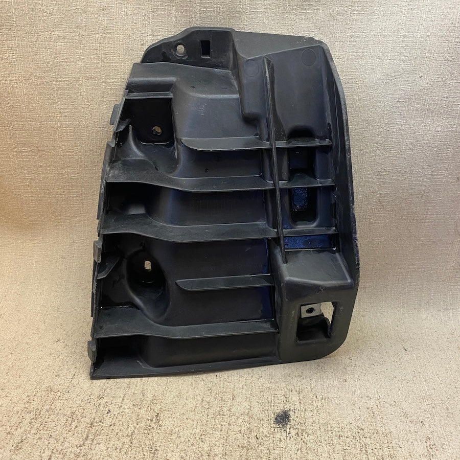 Maserati Ghibli M157 Sağ Arka Tampon Destek Montaj Braket 670004468