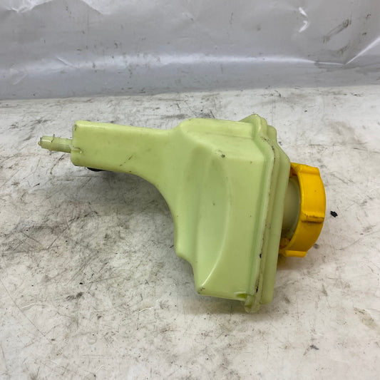 Mazda 2 Hidrolik Direksiyon Pompası Bidonu 6N29-3R700-A