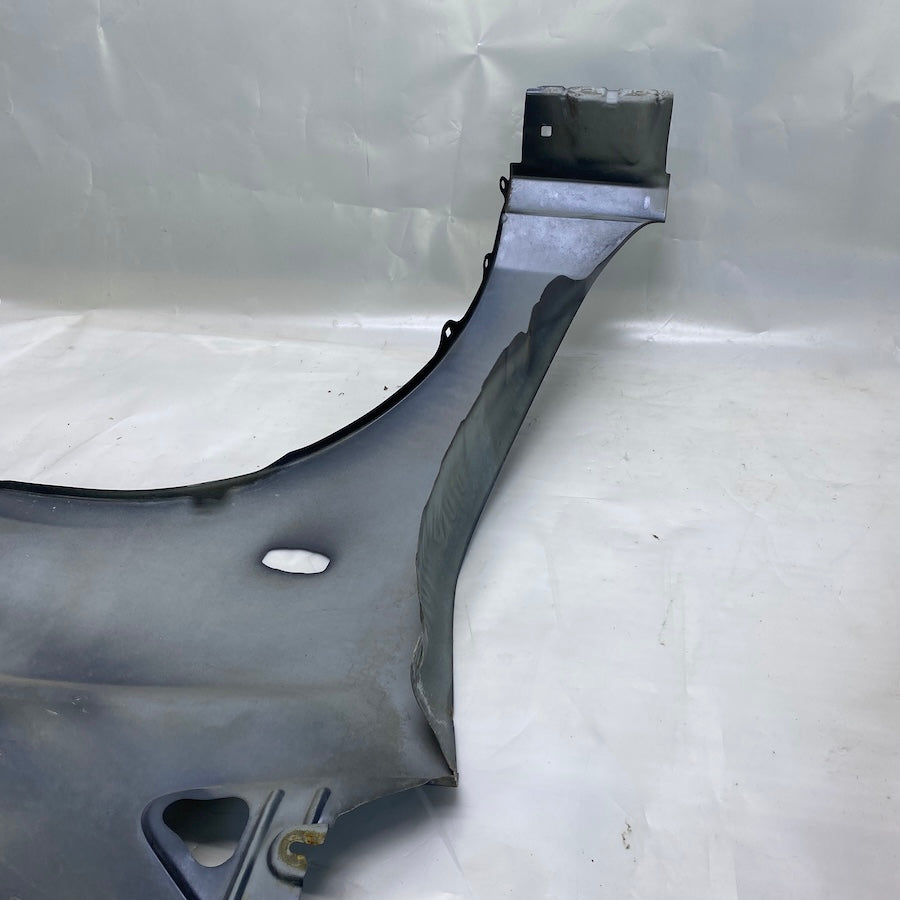 Mazda 2 Ön Çamurluk Orijinal Çıkma 2008-2014