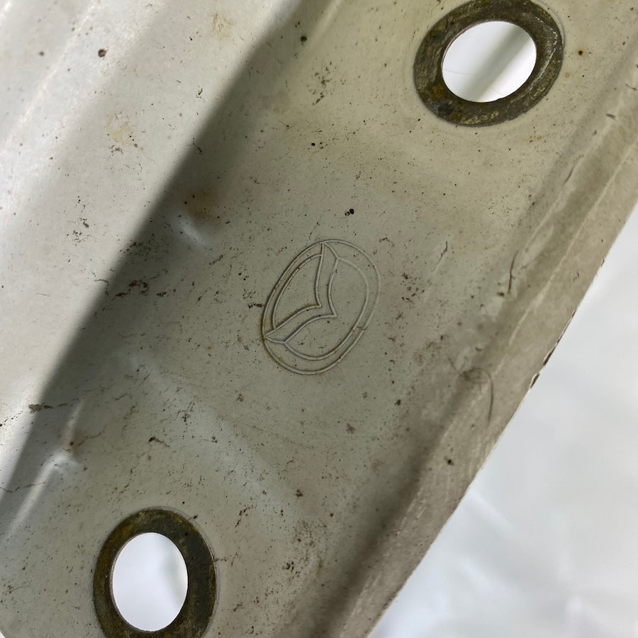 Mazda 2 Ön Çamurluk Orijinal Çıkma 2008-2014