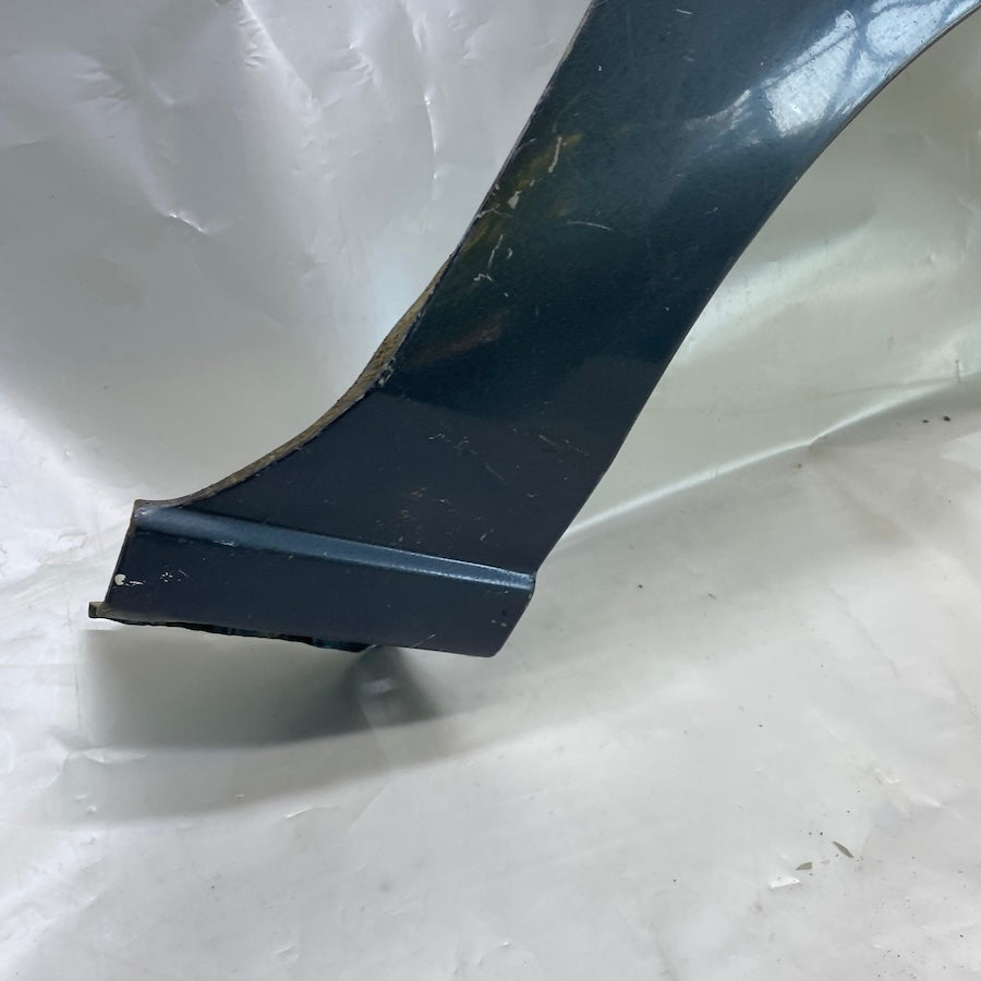 Mazda 2 Ön Çamurluk Orijinal Çıkma 2008-2014