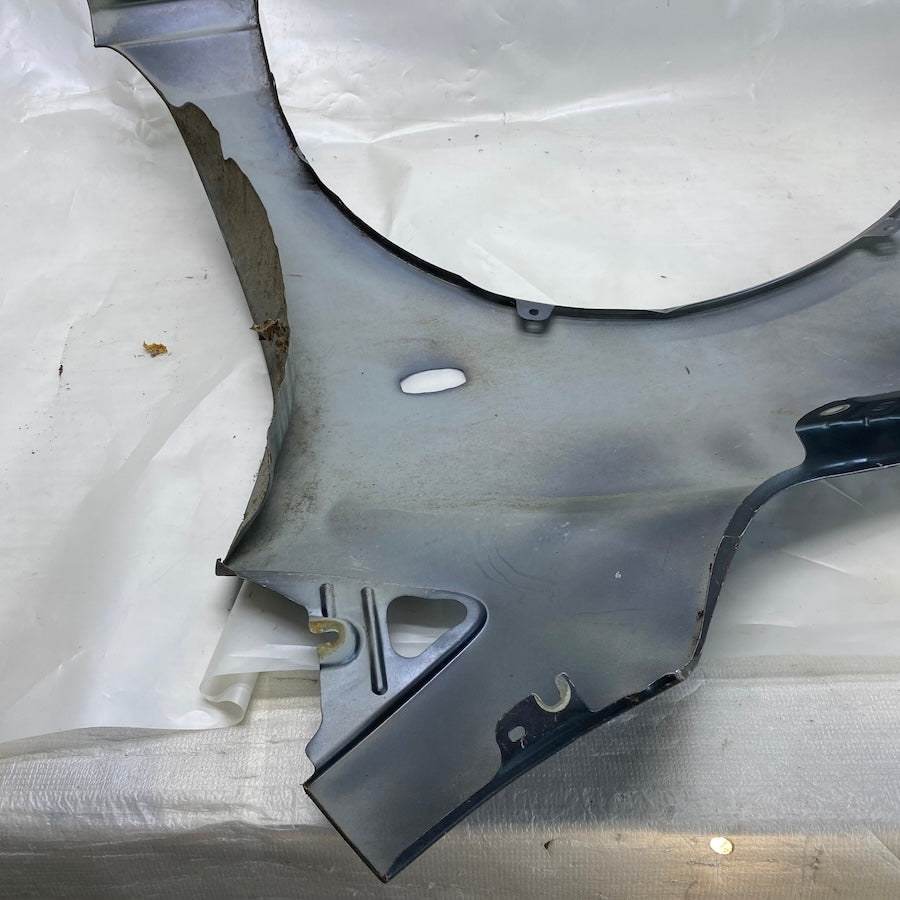Mazda 2 Ön Çamurluk Orijinal Çıkma 2008-2014