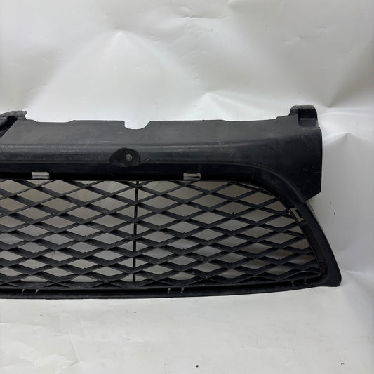 Mazda 3 Sedan 1.6 Tampon Izgara BN8V-501T1