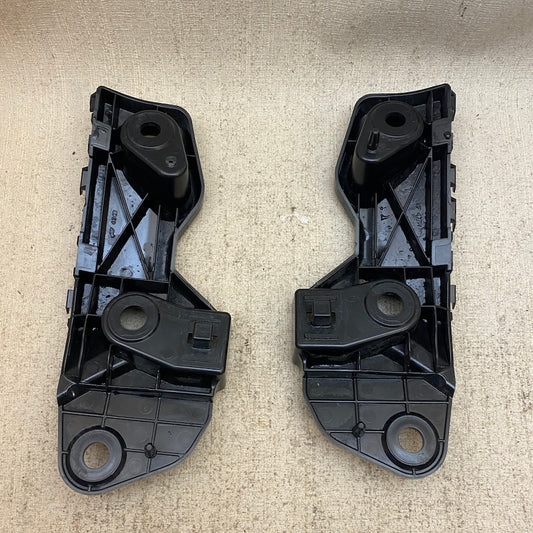 Mazda CX-3 2017 Ön tampon montaj braketi D10J500T1