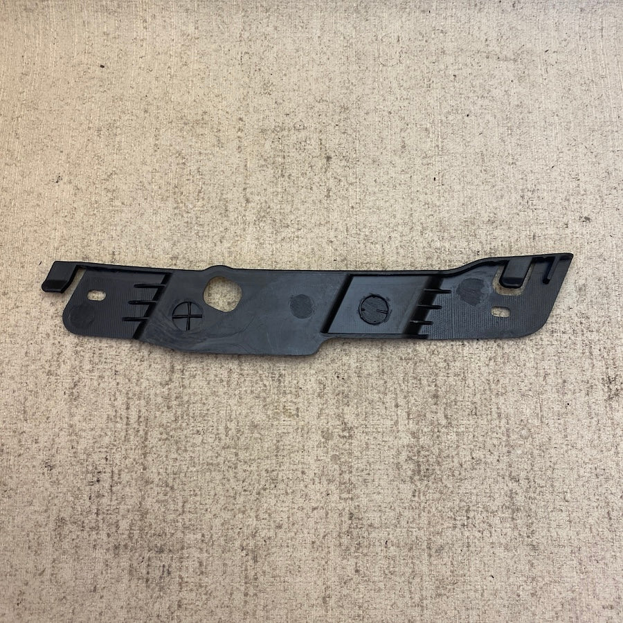 Mazda Ön Tampon Kızağı gdk4-501b1