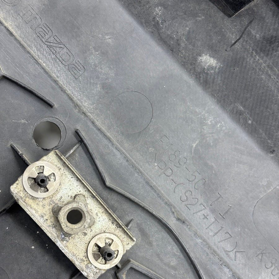 Mazda RX-8 Ön Tampon Izgara F189-501T1