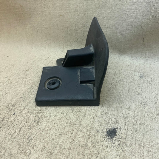 Mazda RX8 Çamurluk Deflektörü F151519B1