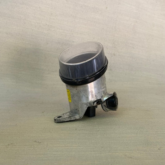 Mercedes-Benz E-Serisi W212/S212/C207/A207 (2009-2016) On Sol Sis Lambasi