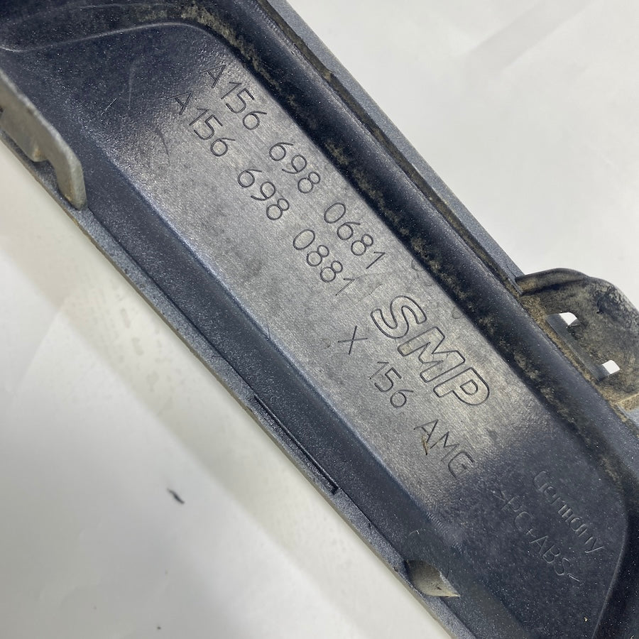 Mercedes-Benz GLA X156 Sağ Yan Marşpiyel Kaplaması A1566980681 Orijinal (2014–2019)