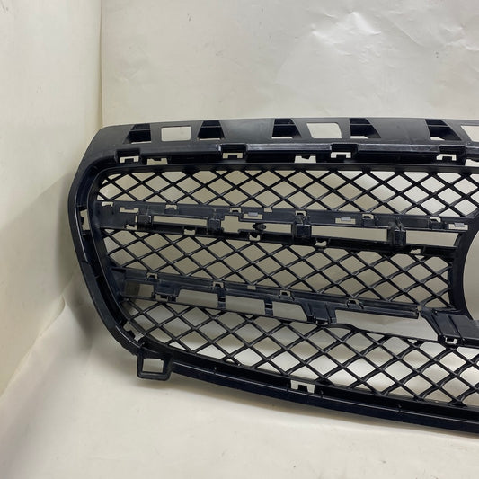 Mercedes A W176 AMG Ön Panjur Kasası A1768880260