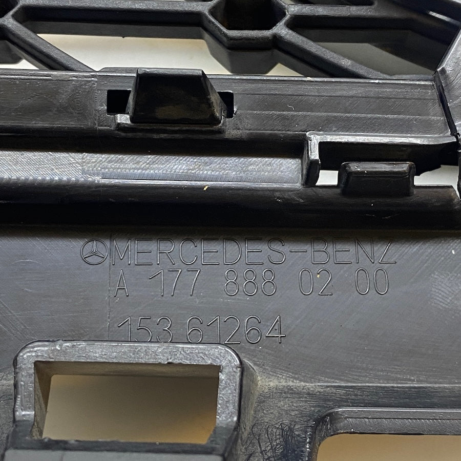 Mercedes A W177 AMG Diamond Ön Panjur A1778880200
