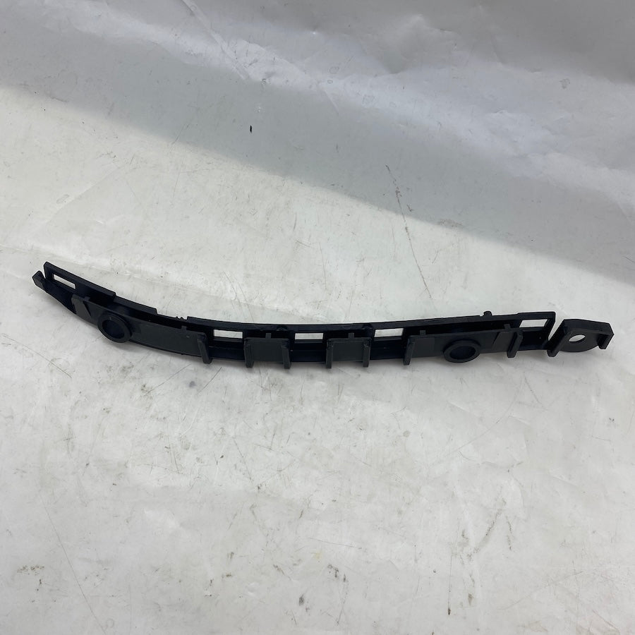 Mercedes B W246 Arka Tampon Braketi Sağ A2468850221