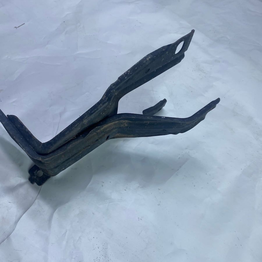 Mercedes CL550 W216 / S Serisi W221 Radyatör Alt Saçı 2007-2014 Orijinal Çıkma