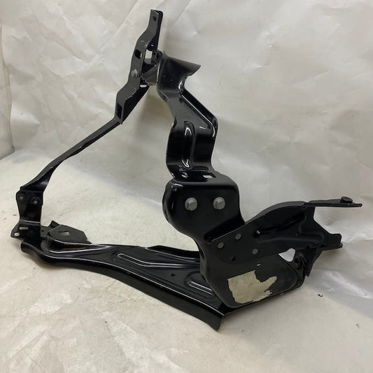 Mercedes C Sağ Far Yuva Sacı 08-14 A2046202514 Orijinal Çıkma