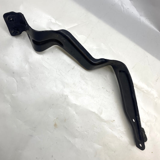 Mercedes C W204 Far Bağlantı Braketi A204 620594