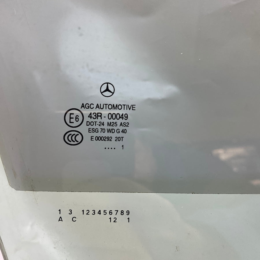 Mercedes C W204 Ön Sağ Kapı Camı 43R-00049