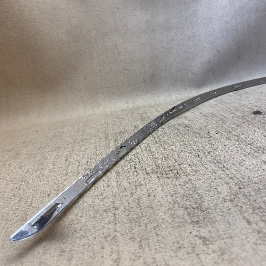 Mercedes C W204 Ön Sol Tampon Nikelaj Çıtası A2048850721