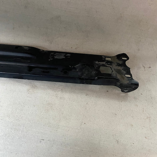 Mercedes C W204 Radyatör Üst Sacı A 204 620 0272