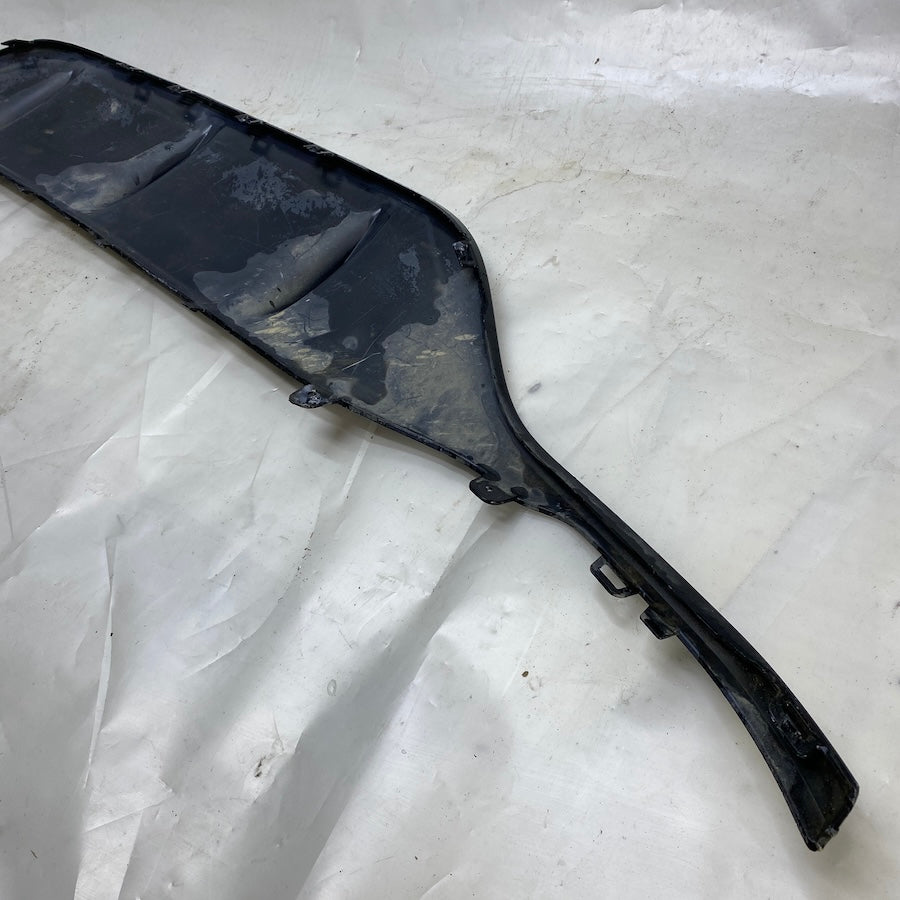 Mercedes C W205 AMG Arka Tampon Alt Eki A2058857338 Orijinal Çıkma