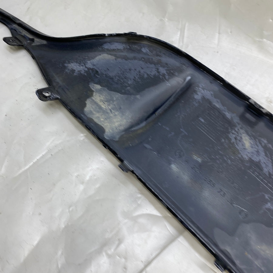 Mercedes C W205 AMG Arka Tampon Alt Eki A2058857338 Orijinal Çıkma