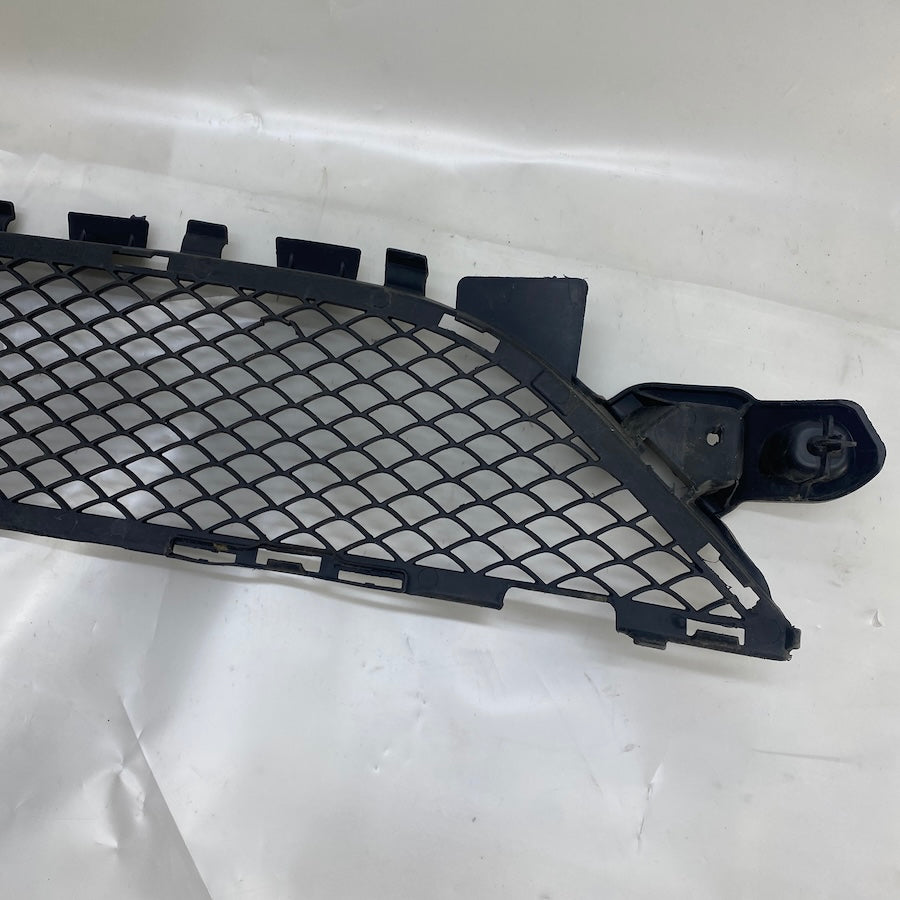 Mercedes C W205 AMG Tampon Orta Izgara A2058852123 Orijinal Çıkma
