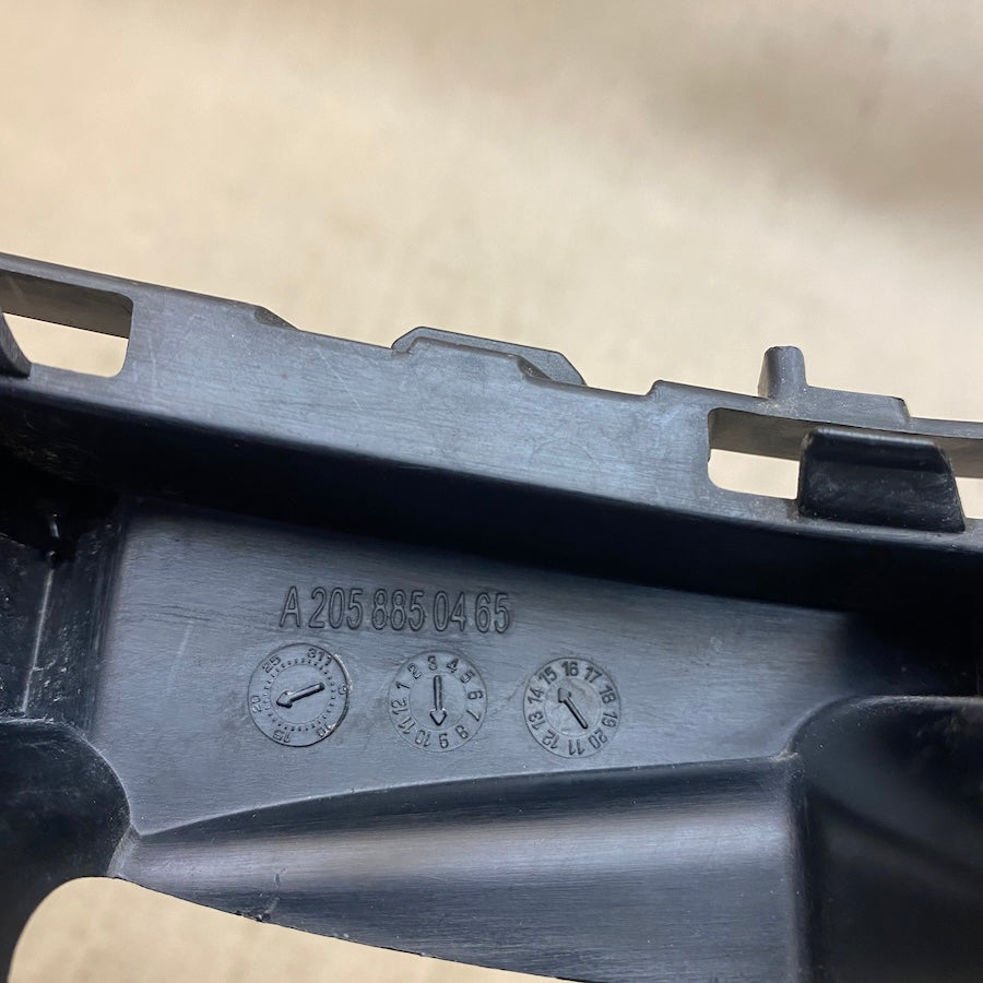 Mercedes C W205 ArkaTampon Braketi Sağ A2058850465