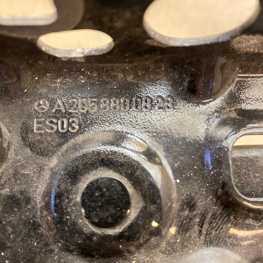 Mercedes C W205 Kaput Menteşesi A2058800928