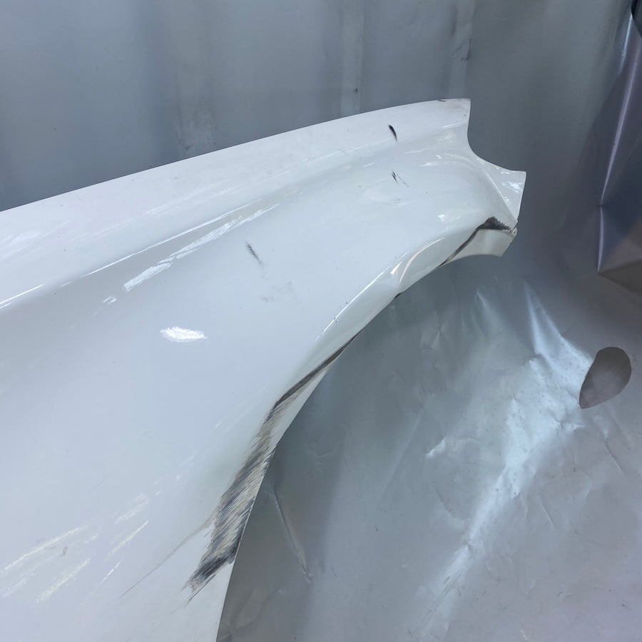 Mercedes C W205 Ön Sağ Çamurluk 2014-2021 Orijinal Çıkma