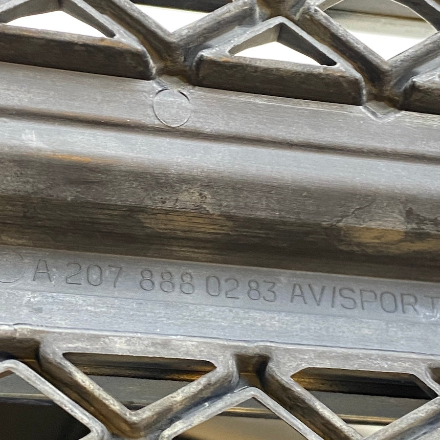 Mercedes E Coupe W207 Ön Panjur A2078880283