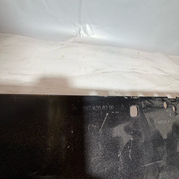 Mercedes E Coupe W207 Ön Tampon Demiri A2076200300 En Uygun Oto Parça