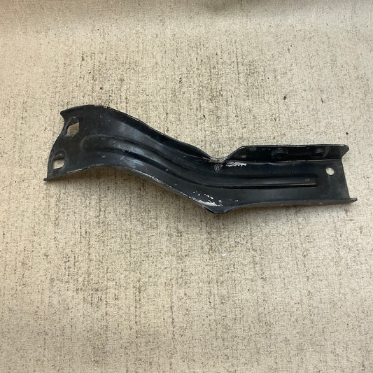 Mercedes E Coupe W207 Tampon Demir Bağlantı Ayağı A2076200285