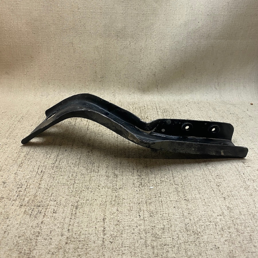 Mercedes E Coupe W207 Tampon Demir Bağlantı Ayağı A2076200285