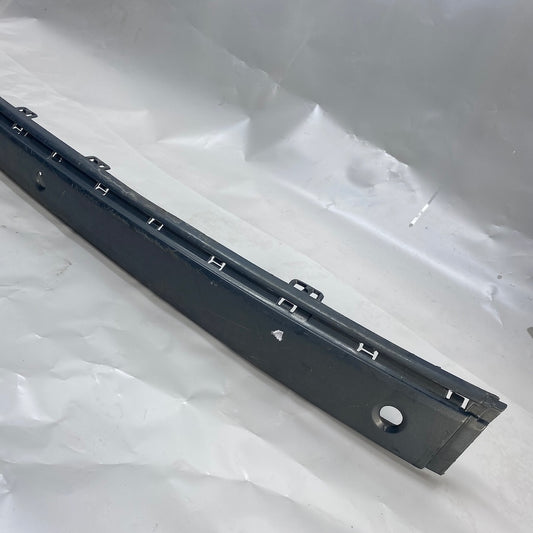 Mercedes E Serisi W211 Arka Tampon Orta Çıtası A2118800112