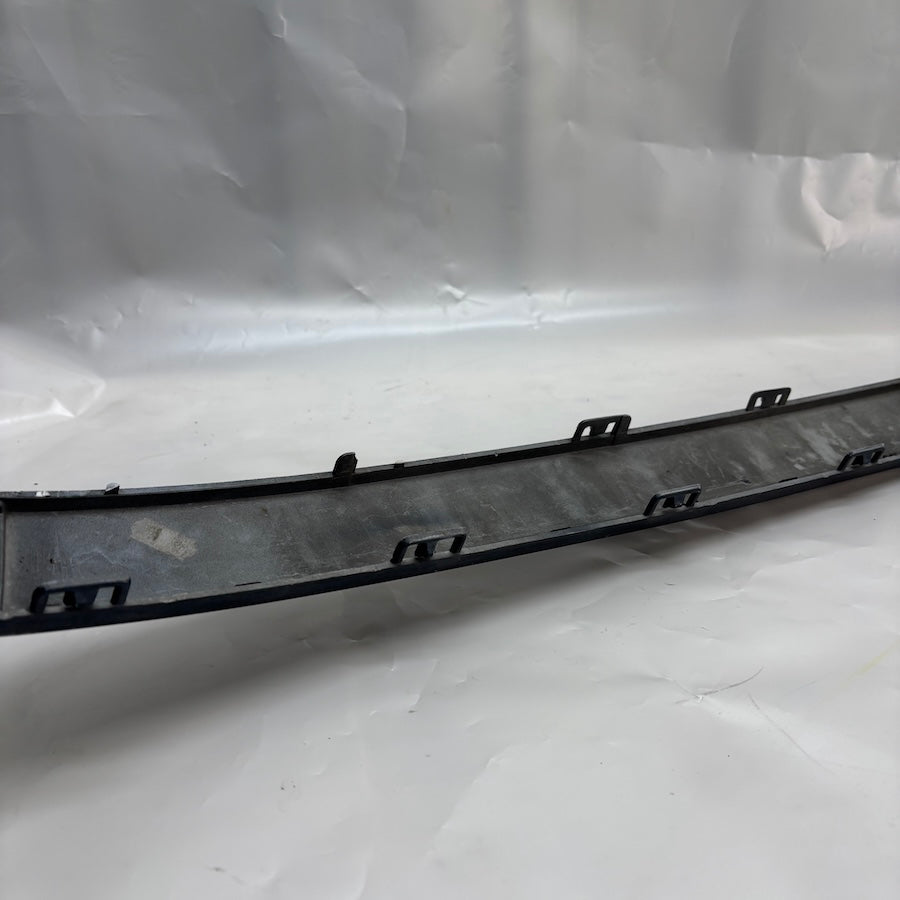 Mercedes E W211 Arka Tampon Orta Çıtası A2118800012