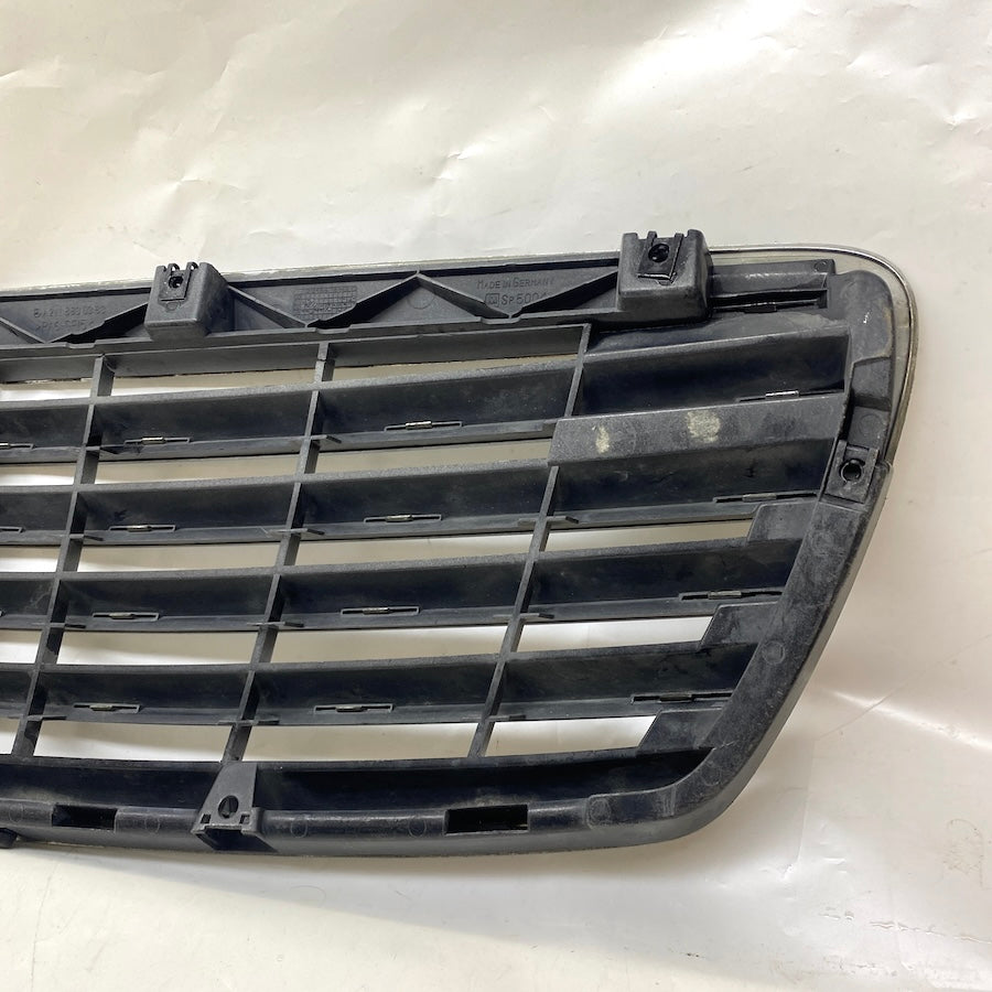 Mercedes E W211 Ön Panjur/Ön Izgara A2118800383