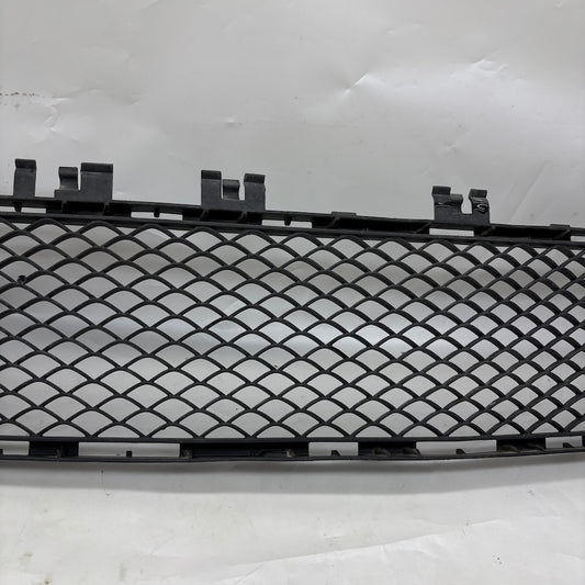 Mercedes E W212 Ön Tampon Orta Alt Izgara A2128850522