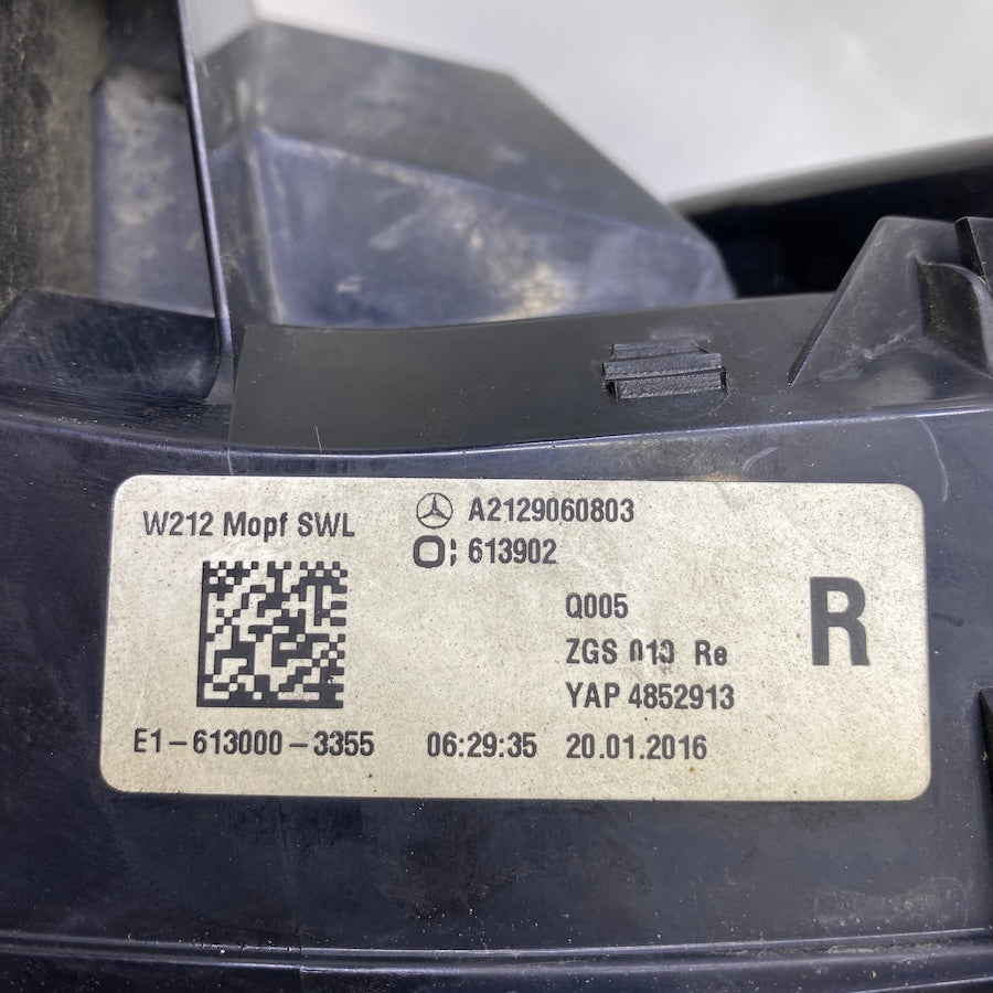 Mercedes E W212 Sağ Stop Lambası A2129060803 Orijinal Sökme 2013-2016