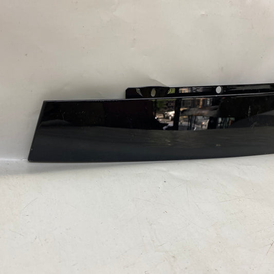 Mercedes E W213 AMG Arka Sağ Kapı Direk Çıtası A2136900287