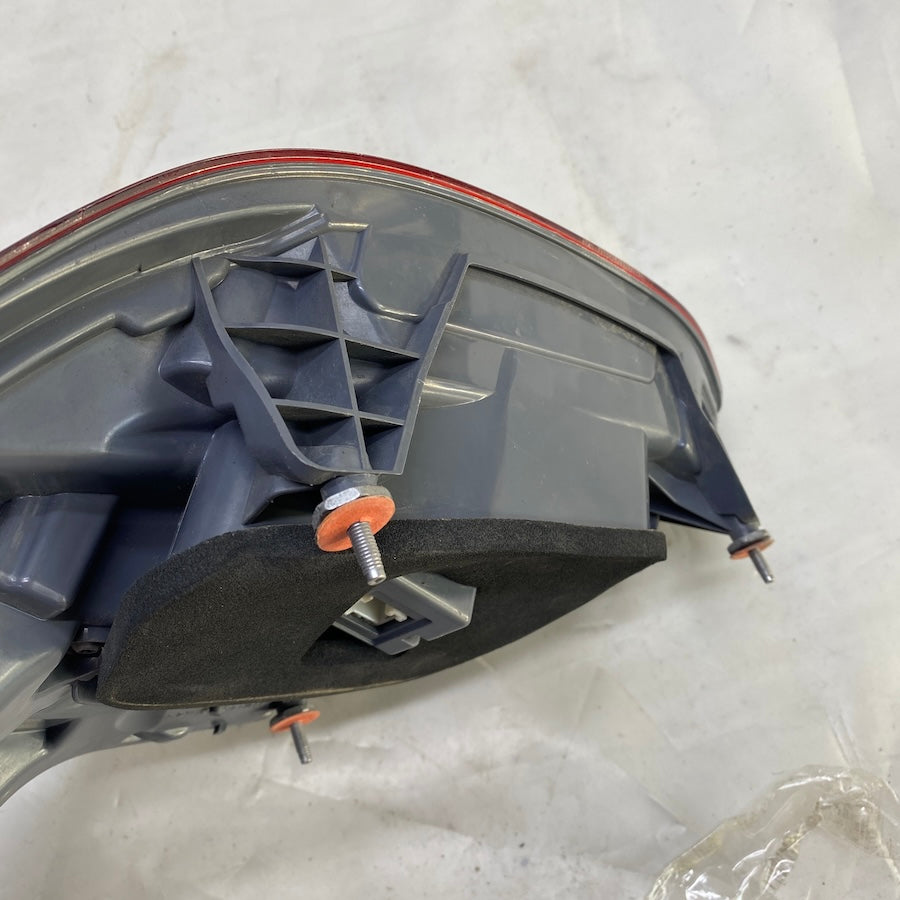 Mercedes E W213 Sol Stop Lambası W2139067700 Orijinal Çıkma 2016-2019