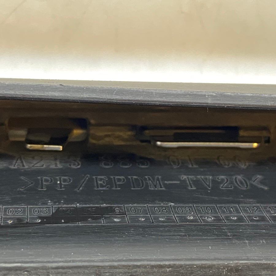 Mercedes E W213 Tampon Orta Izgara A2138850100