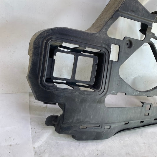 Mercedes GL X164 Arka Tampon Braketi Sol A1648852714 En Uygun Oto Parça