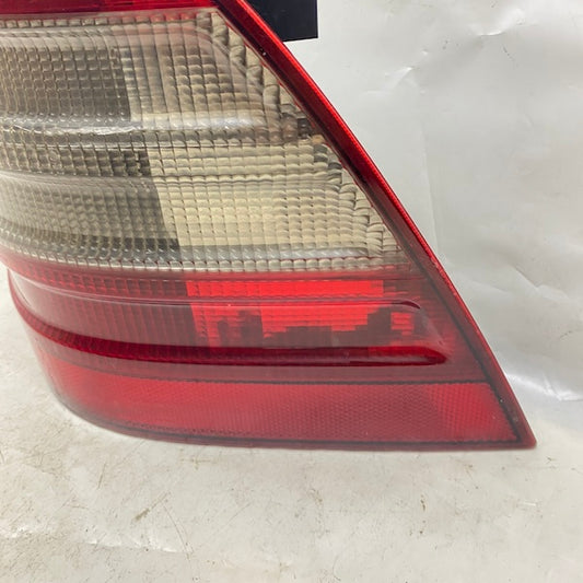 Mercedes ML W163 Sağ Stop 09-09 A1638200464 Orijinal Çıkma En Uygun Oto Parça