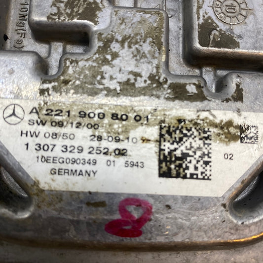 A2219008001 kodlu Mercedes far kontrol modülü – W221 kasa için çıkma xenon beyni.