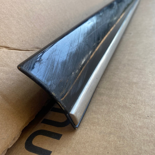 Mercedes S W220 Ön Sol Kapı Çıtası A220 690 0562