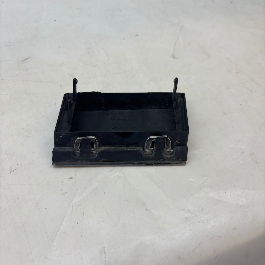 Mercedes S W222 Ön Panjur Kamera Kapağı A2228840176