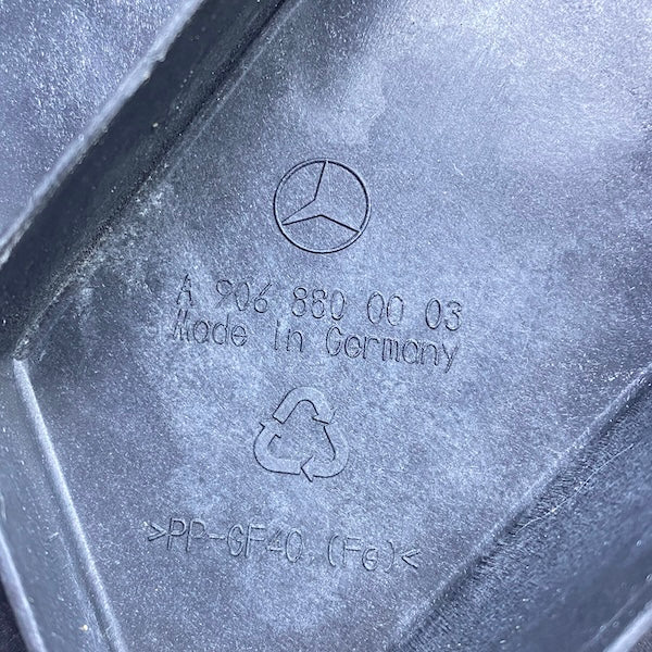 Mercedes Sprinter Ön Panel A9068800003 06-12