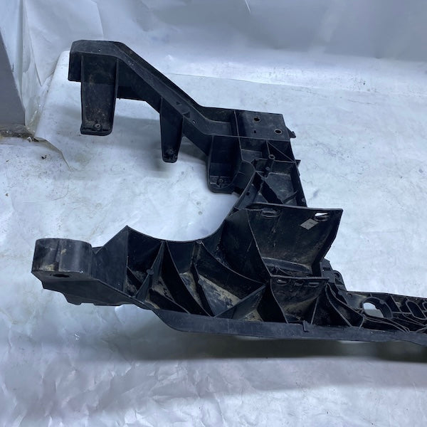 Mercedes Sprinter Ön Panel A9068800003 06-12