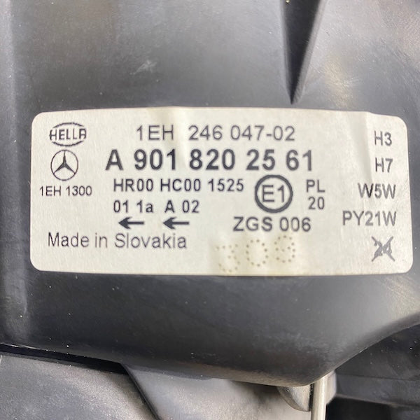 Mercedes Sprinter W901 Sağ Far Halojen 03-06 A9018202561 En Uygun Oto Parça